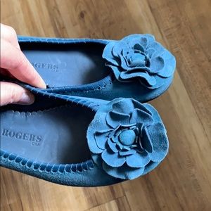 Jack Rogers Suede Flower Flats Size 7
